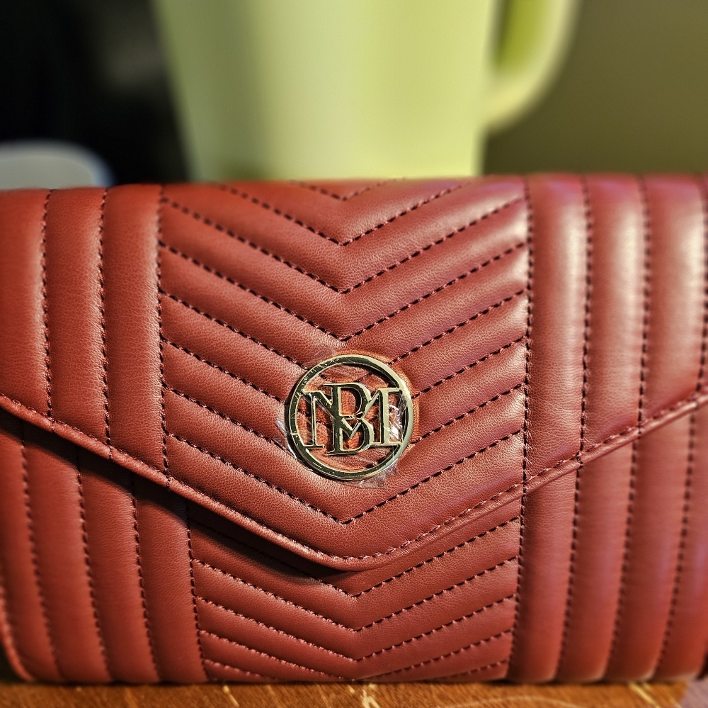 NWT Studio Badgley Mischka crossbody